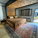 Casa Vishami